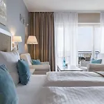 Hotel Mein Strandhaus - Hotel, Restaurant & Schwimmbad