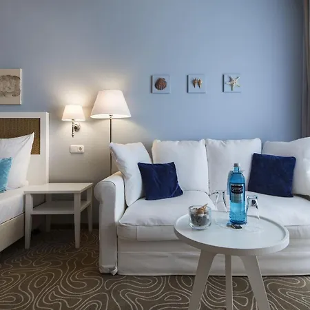 Mein Strandhaus - Hotel, Restaurant & Schwimmbad Hotell 4*