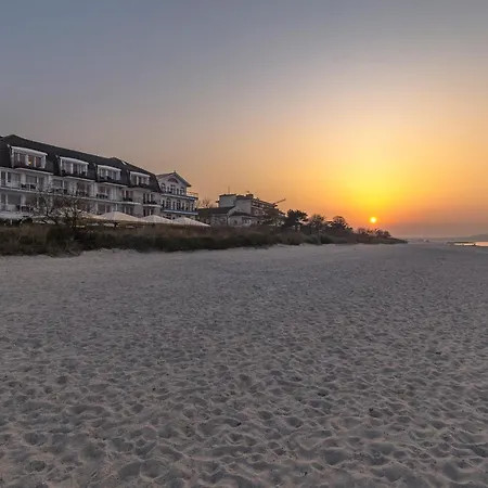 Hotell Mein Strandhaus - Hotel, Restaurant & Schwimmbad Timmendorfer Strand