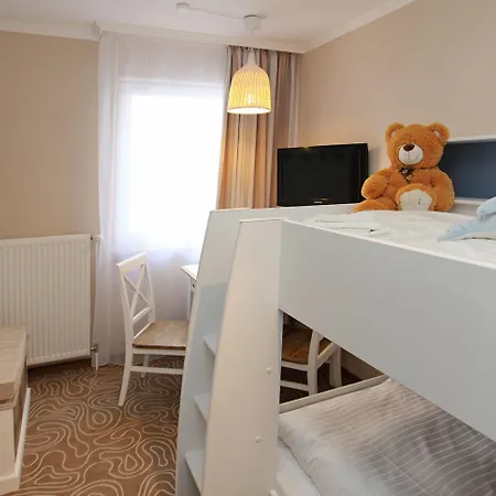 Mein Strandhaus - Hotel, Restaurant & Schwimmbad Hotell 4*