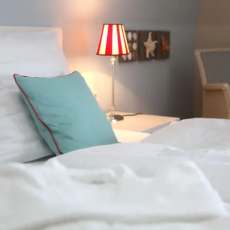 Hotell Mein Strandhaus - Hotel, Restaurant & Schwimmbad 4*