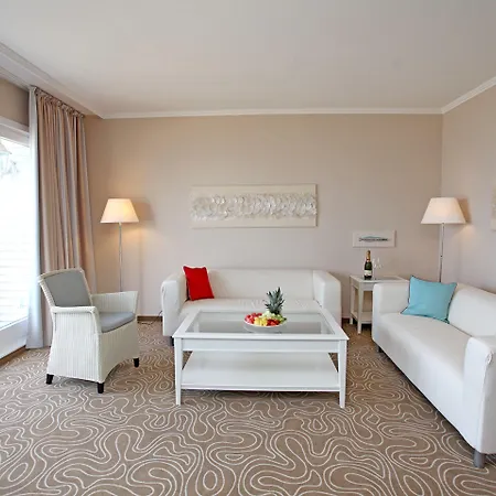 Mein Strandhaus - Hotel, Restaurant & Schwimmbad Otel 4*
