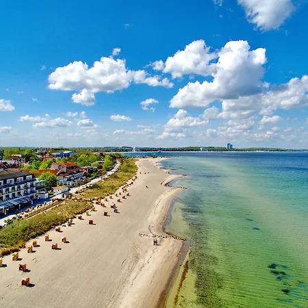 Mein Strandhaus - Hotel, Restaurant & Schwimmbad Hotell 4*