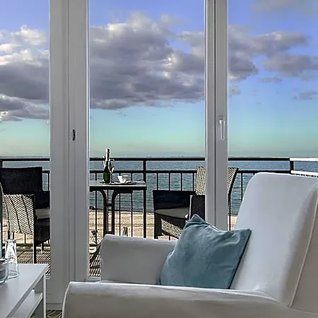 Mein Strandhaus - Hotel, Restaurant & Schwimmbad 4*